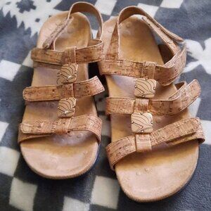 Vionic Amber Jewel 3 Strap with Ankle Strap Sandal Size 7